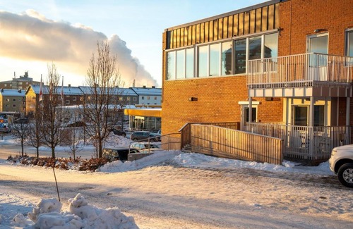 Pitea Apartment | Family-Friendly 3BR Guestly Homes in the City