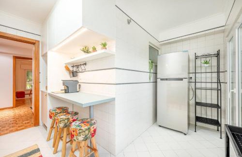 Lumiar Apartment | Cozy Getaway at GuestReady in Lumiar - Family Friendly Stay