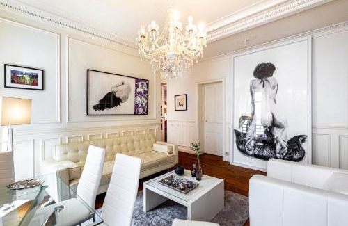 Quartier des Invalides Apartment | Bright Apartment Facing Musée D'Orsay - Perfect for Families