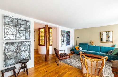 Quartier du Faubourg-Montmartre Apartment | GuestReady - Sky-High Sanctuary for Families in Central Paris