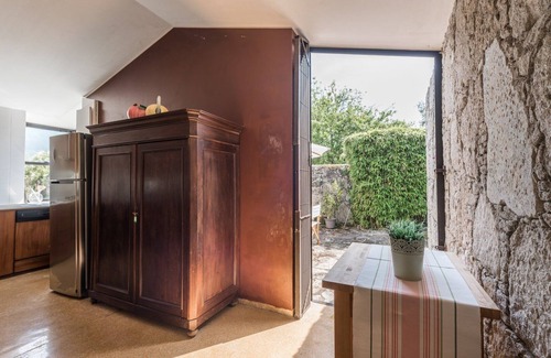 Caminha Apartment | Inviting Stay at GuestReady - Chapel's Garden with Breakfast