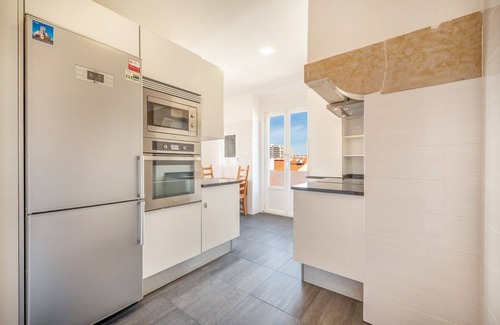 Sao Joao de Deus Apartment | Experience Comfort and City Views at GuestReady Arroios