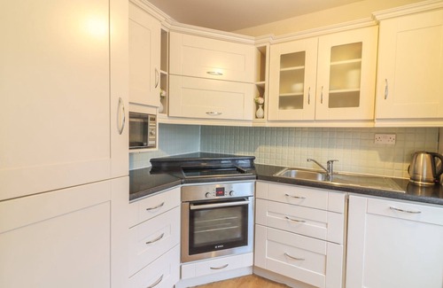 Merrion Apartment | Perfect Getaway at GuestReady by Sandymount Beach