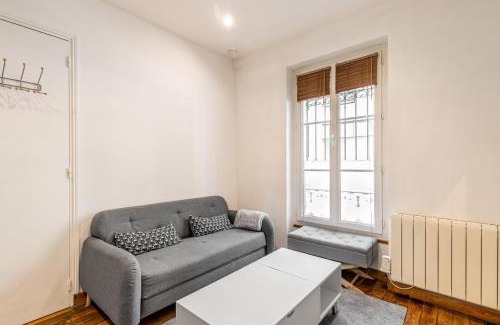 Chaillot Apartment | Cozy GuestReady Apartment Near Arco do Triunfo
