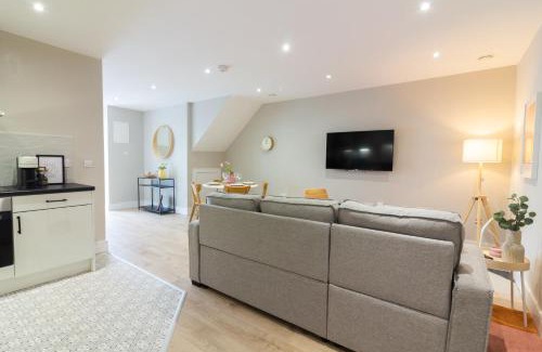 The Liberties Apartment | Inviting 1BR Flat at Newmarket Hall - Family Friendly Getaway