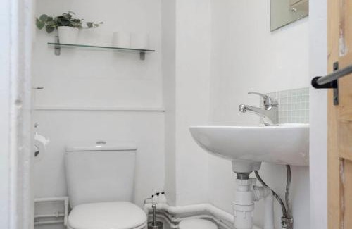 West End Apartment | GuestReady - Enchanted stay in Edinburgh