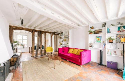 Saint-Merri Apartment | GuestReady - Le Marais getaway with a balcony