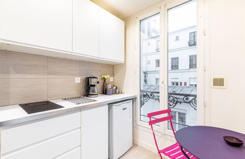 Porte-Saint-Martin Apartment | Enjoy Comfort at GuestReady in the 10th Arr. - Top Amenities