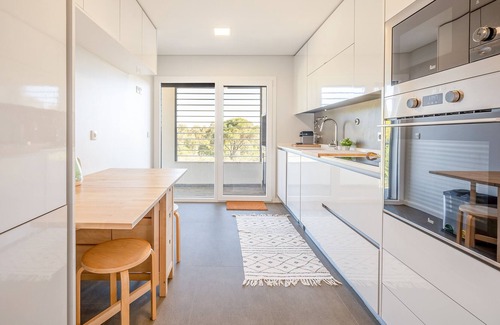 Corroios Apartment | GuestReady - Quiet escape with balcony in Corroios