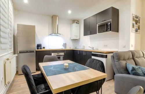 Villette Gare Apartment | Comfort Awaits at GuestReady in the Heart of 3rd Arr.