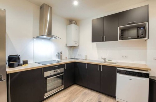 Villette Gare Apartment | Comfort Awaits at GuestReady in the Heart of 3rd Arr.