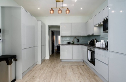 London Borough of Ealing Apartment | GuestReady - Relaxing retreat near Wembley Stadium