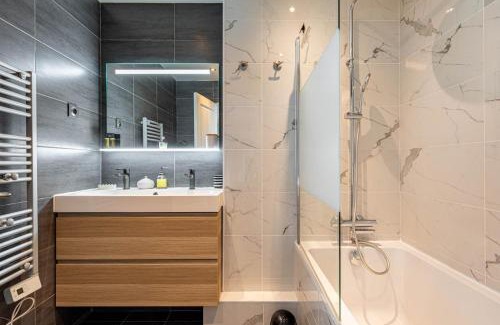 Montrouge Apartment | Discover GuestReady: Serene Retreat Near Paris for Families