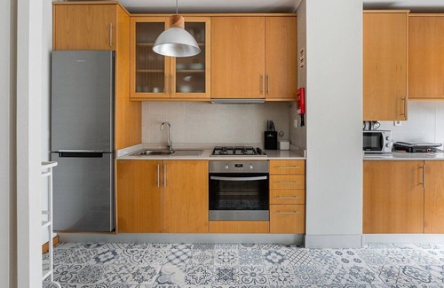 Lavra Apartment | Seabreeze Getaway: Oceanfront Retreat in Lavra