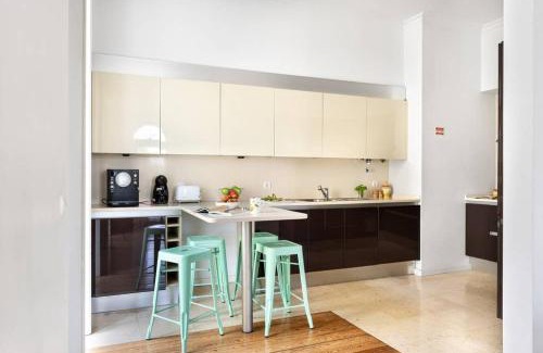 Martires Apartment | ALTIDO Design Apartments in Chiado - Family & Accessible Stays