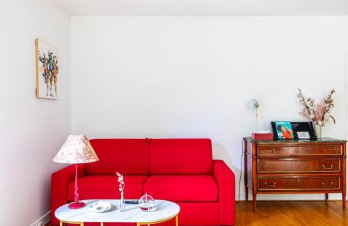 Meudon Apartment | Trendy Retreat Near La Seine Musicale for Families