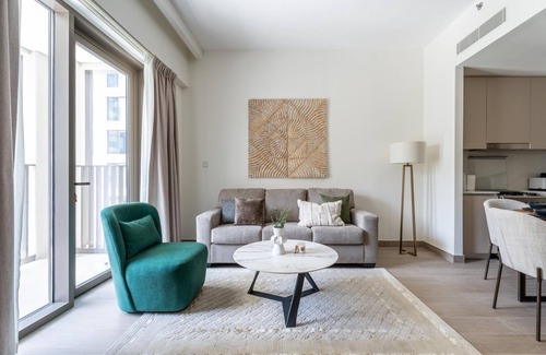Dubai Apartment | GuestReady - Stylish Stay with Dubai