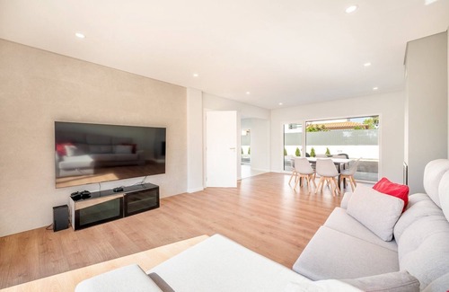 Sao Simao House | GuestReady - Summertime Villa in Azeitão