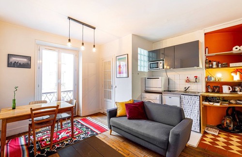 Quartier de la Chapelle Apartment | Sunny Apartment near Montmartre - Guest Rated 10/10