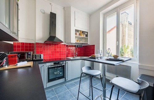 Villette - Maisons Neuves Apartment | Convenient GuestReady T2 Near Part Dieu - Family Friendly Stay