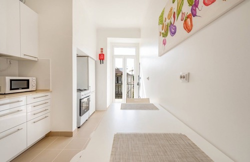 Sao Jorge de Arroios Apartment | Discover GuestReady - Spacious 3 Bedroom Apt in Saldanha