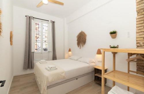 Mislata Apartment | Relaxing Tropical Retreat at GuestReady in Mislata Valencia