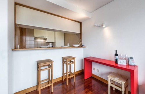 Matosinhos Apartment | Discover Zarco Studio: Top-Rated with Pool & Breakfast