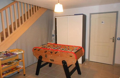 Neuvy-Saint-Sepulchre Bed & Breakfast | Cozy Guestroom in Neuvy-Saint-Sépulchre for 2 Guests
