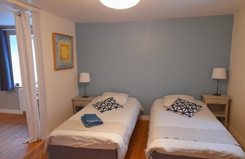 Raon-les-Leau Bed & Breakfast | Cozy 1-Bedroom Guestroom in Raon-lès-Leau for Families