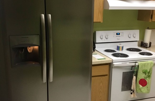 Burnt Store Marina Condo | Memorable Vacation Awaits in Fully Furnished Condo with Pool