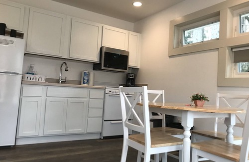 Shorewood-Tower Hills-Harbert Cottage | Discover 200 ft of Private Beach on Lake Michigan