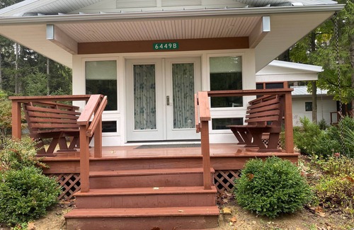 Shorewood-Tower Hills-Harbert Cottage | Discover 200 ft of Private Beach on Lake Michigan