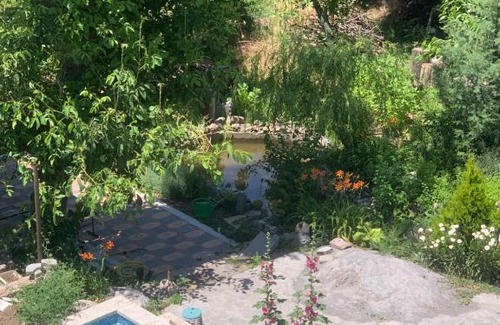 Artashavan House | Pet-Friendly Guests House Qotukner - Rated 9.9/10 by Travelers