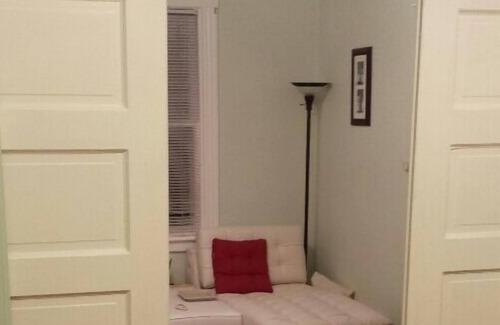 Firthcliffe House | Guests state the home is charming. New central air conditioning.