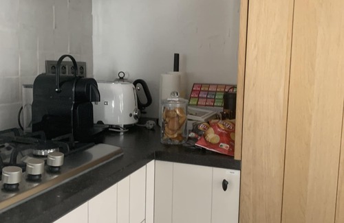 Historical Center Bruges Apartment | Comfortable Guestsuite Sir Joachim in Historic Bruges Center