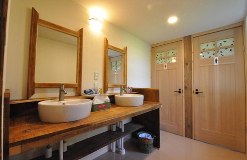 Sorachi-gun House | Relax at Gufo no Mori Kamifurano with Hot Tub & Breakfast