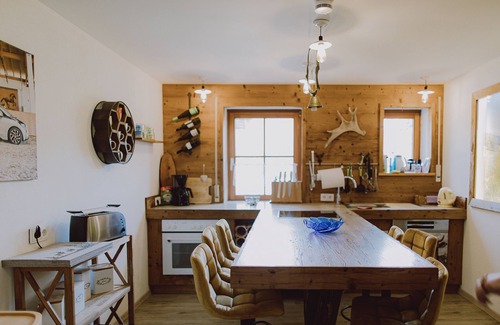 Unterallgau Apartment | Guggi's Alm: Family-Friendly Apartment with Pool & Breakfast