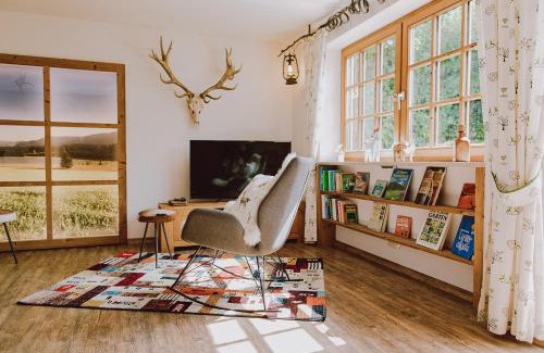 Unterallgau Apartment | Guggi's Alm: Pet Friendly Retreat with Excellent Ratings