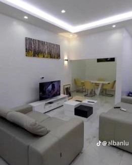 Abomey-Calavi Apartment | Family-Friendly Getaway at Guidi Hotel Awaits You