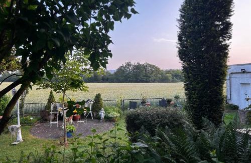 Weißenthurm Apartment | Cozy Guidos Place Souterrain Apartment - Pet and Child Friendly