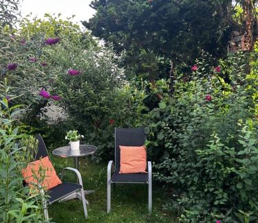 Weißenthurm Apartment | Cozy Guidos Place Souterrain Apartment - Pet and Child Friendly