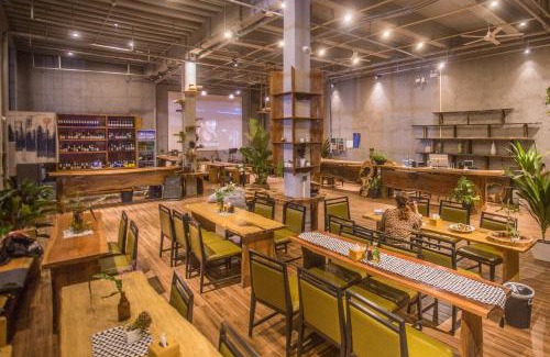 Diecai Apartment | Guilin Changshe Hotel: Family-Friendly Stay in Scenic Locale