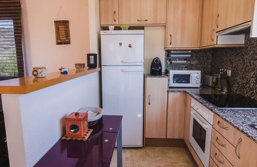 Llanca Apartment | Cozy Apartment Llançà with Spa and Kitchen for 5 Guests
