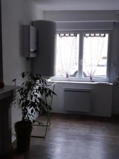 Guingamp Apartment | Child-Friendly Retreat in Guingamp: Rated 9/10 by Guests