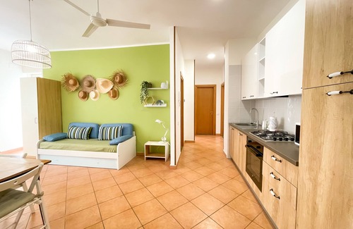 Salerno Apartment | Guiscardo Family Apartment: Relax by the Olive Grove