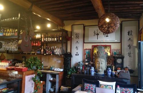 Beidaihe House | Experience Comfort at Guixu Huatang Homestay - 4 Stars