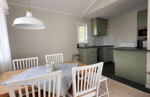 Leksand House | Experience Gula Stugan: Perfect for Families & Pets