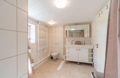 Schaufling House | Lake View Getaway at Gulde by Interhome – Rated 10/10!