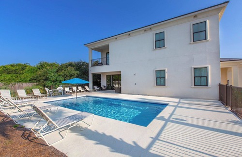 Gulf Trace House | Beachside Retreat: Gulf Breeze Home with Private Pool & Ocean Views