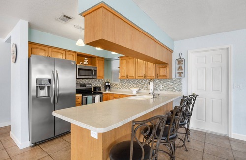 Pinebrook Estates House | Gulf Coast Getaway: Heated Pool & Oceanfront Bliss